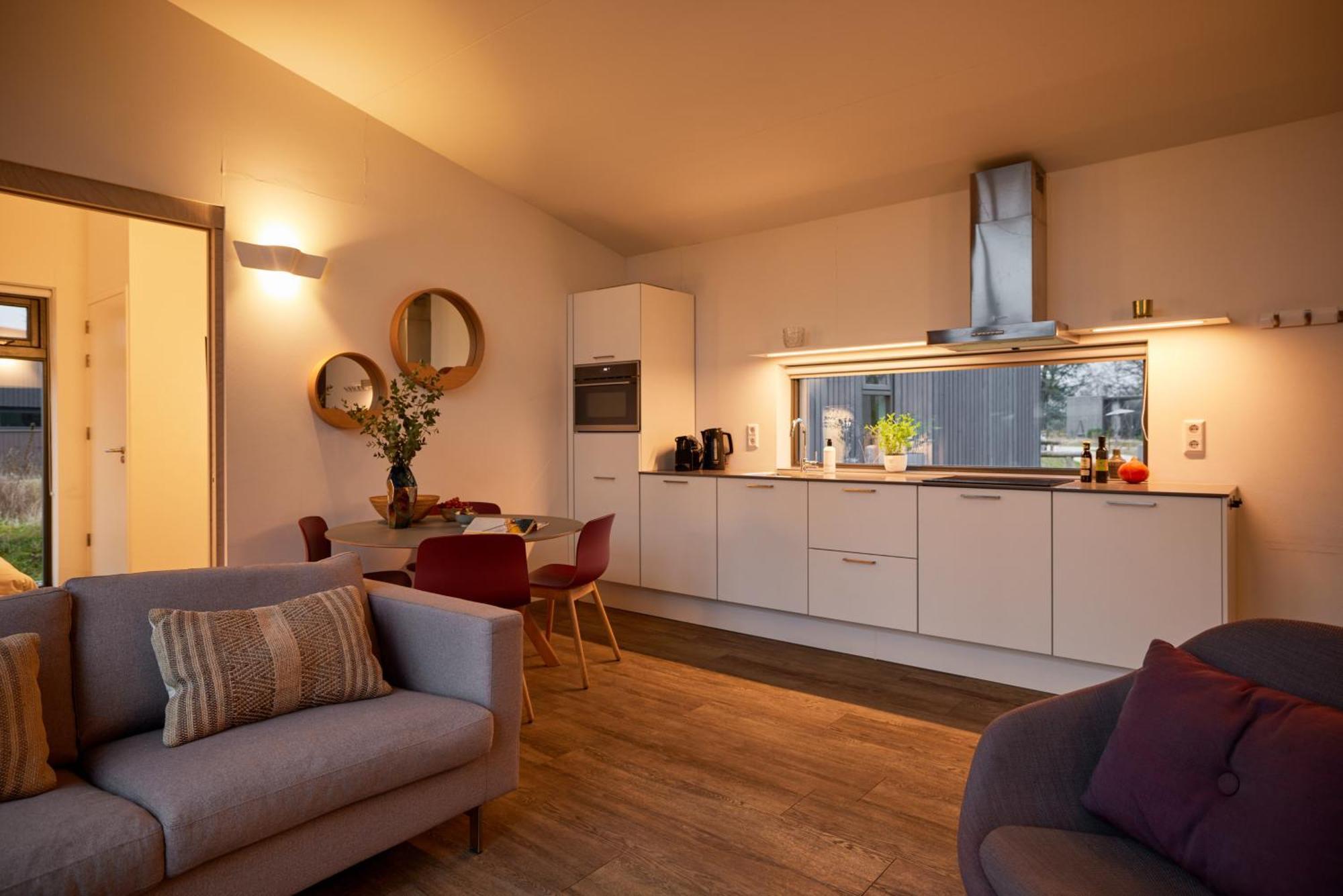 Dutchen Zeegser Duinen Suitelodges エクステリア 写真